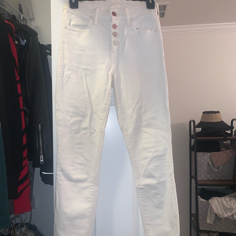 White mother jeans with pink rainbow buttons. (24)